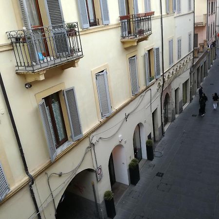 Residenza Mazzini Foligno Eksteriør billede
